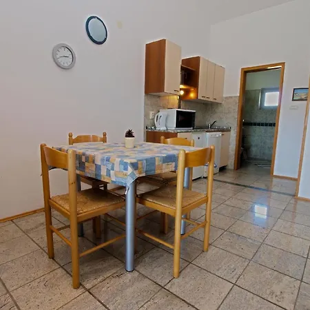 Fuer 4 Personen Ca 45 Qm In Fazana, Istrien Istrische Riviera Apartment Fazana