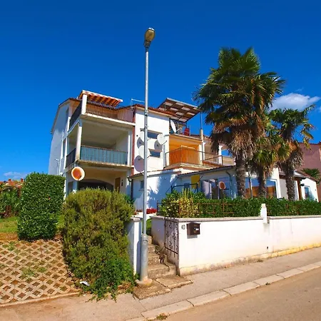 Apartment Fuer 4 Personen Ca 45 Qm In Fazana, Istrien Istrische Riviera *